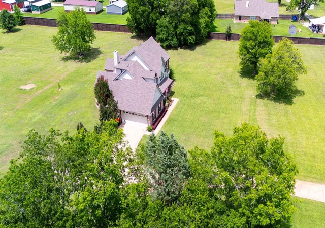 Photo 4 of Single family home for sale at 180 Vz County Rd 4137, Canton, TX 75103 | MLS# 4764476 | Listing updated on 2026-09-12