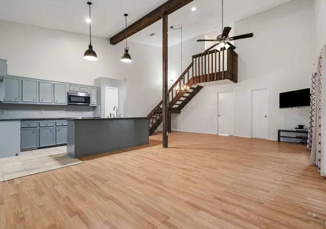 Photo 2 of Single family home for sale at 2931 Whitman Dr, Montgomery, TX 77356 | MLS# 34152433 | Listing updated on 2026-08-25