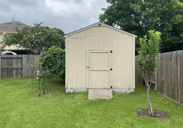 29th image of 13331 Lake Excursion Ct, Houston, TX 77044 | MLS# 94872594