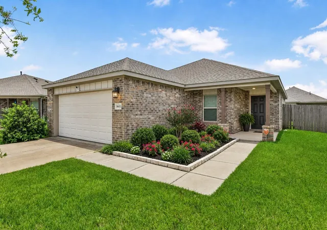 Photo 1 of Single family home for sale at 8611 Conquest Cir, Texas City, TX 77591 | MLS# 26836447 | Listing updated on 2026-09-17