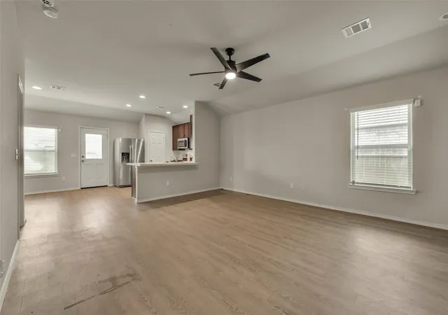 Photo 4 of Single family home for sale at 8611 Conquest Cir, Texas City, TX 77591 | MLS# 26836447 | Listing updated on 2026-09-17