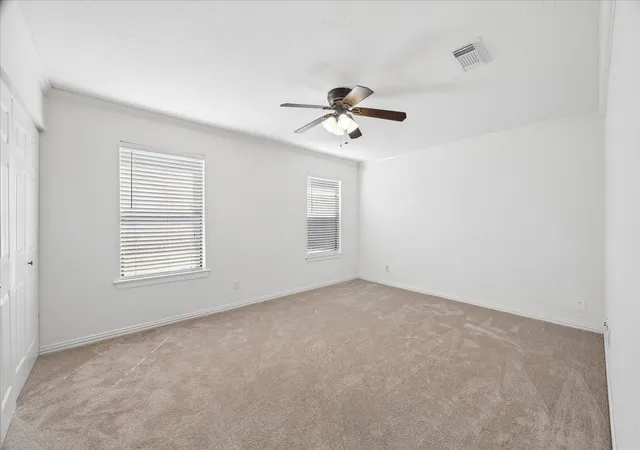 4th image of 15714 Pipers View Dr, Webster, TX 77598 | MLS# 41332363