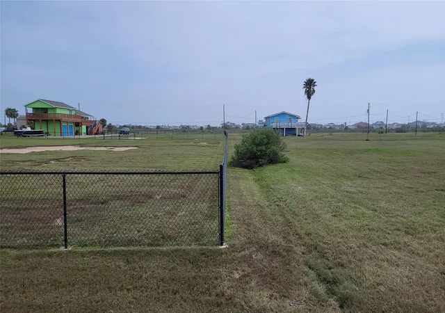Photo 3 of Land for sale at 4003 2nd Street, Galveston, TX 77554 | MLS# 11753713 | Listing updated on 2026-09-10
