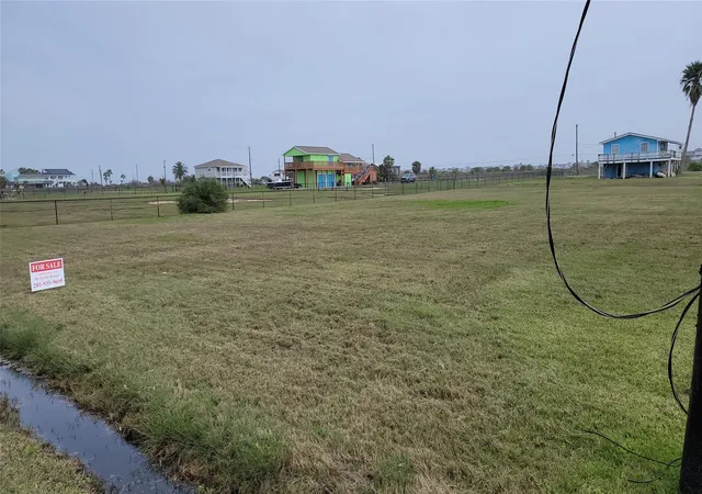Photo 3 of Land for sale at 4003 2nd Street, Galveston, TX 77554 | MLS# 11753713 | Listing updated on 2026-09-10