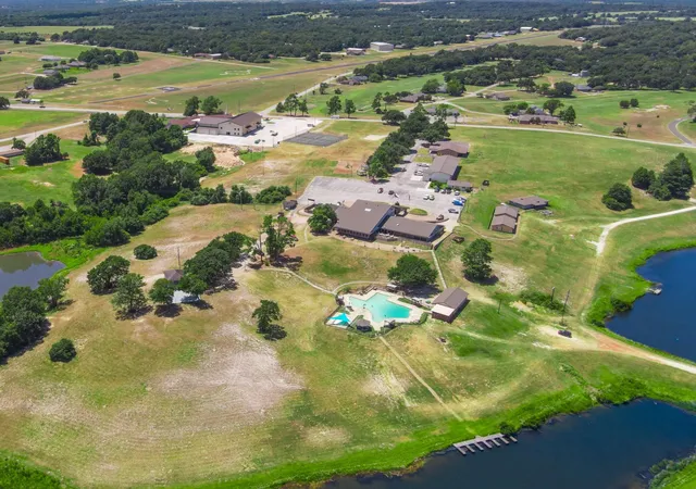 Photo 44 of Single family home for sale at 17 Lakeview Dr, Normangee, TX 77871 | MLS# 41640543 | Listing updated on 2026-08-11