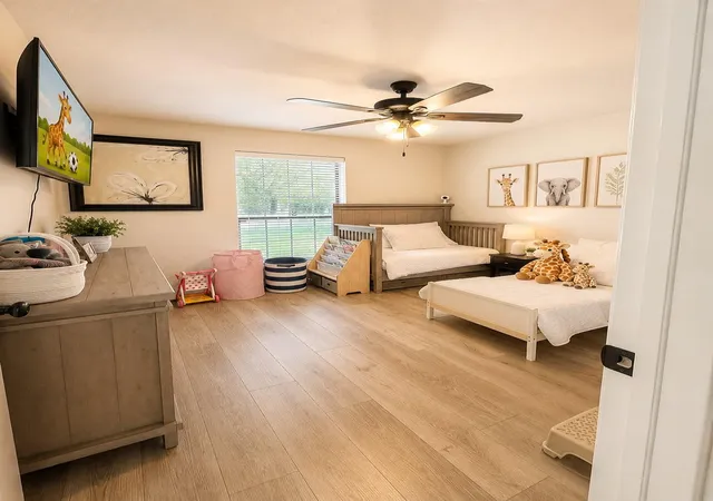 Photo 4 of Single family home for sale at 1602 Halpern St, Houston, TX 77009 | MLS# 14612743 | Listing updated on 2026-09-16
