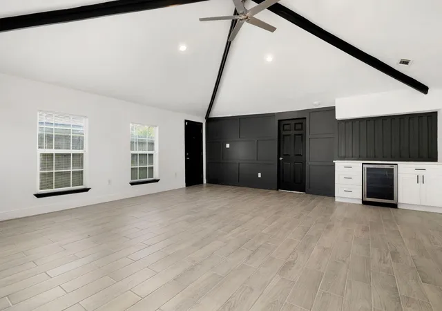 Photo 3 of Single family home for sale at 6825 London St, Houston, TX 77021 | MLS# 25028920 | Listing updated on 2026-08-10
