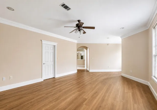 4th image of 108 Harbour Town Cir, Montgomery, TX 77356 | MLS# 91414242
