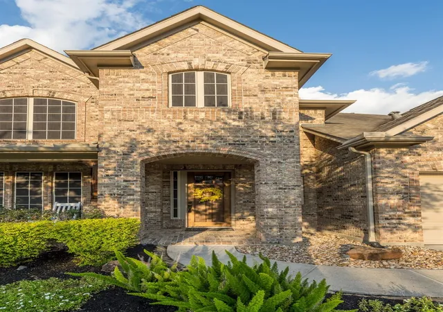 Photo 3 of Sale Pending at 16810 White Sage Ct, Cypress, TX 77433 | MLS# 98980616 | Listing updated on 2026-09-21