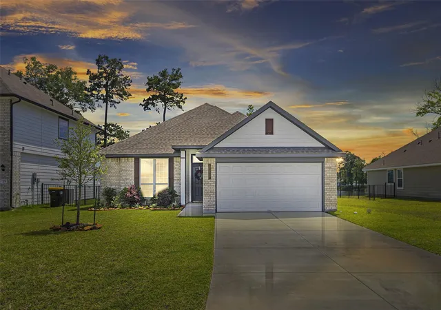 4th image of 383 Shoreview Dr, Conroe, TX 77303 | MLS# 48564072