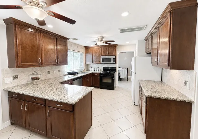Photo 2 of Single family home for sale at 9826 Green Valley, Houston, TX 77064 | MLS# 56853215 | Listing updated on 2026-09-21