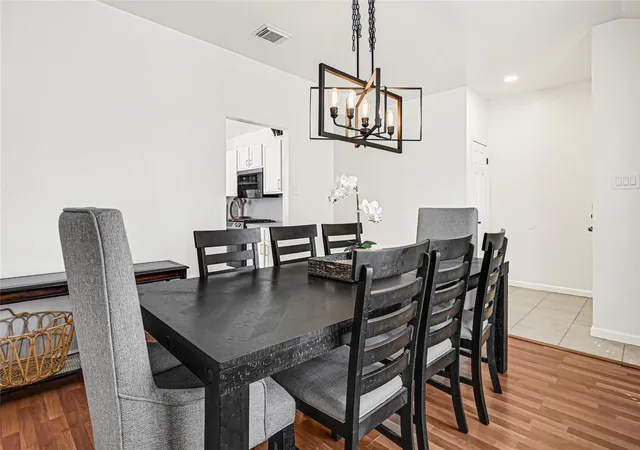 5th image of 4518 Sioux St, Baytown, TX 77521 | MLS# 22526452