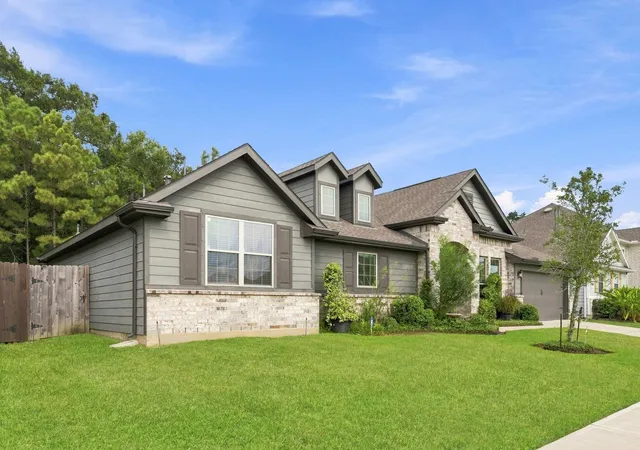 4th image of 6710 Aspen Peak Dr, Baytown, TX 77521 | MLS# 34488197
