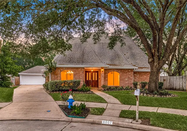 Photo 1 of Single family home for sale at 8007 Suspiro Dr, Houston, TX 77083 | MLS# 20802247 | Listing updated on 2026-09-11