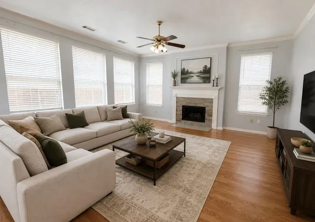 Photo 3 of Single family home for sale at 219 Birch Hl Dr, Sugar Land, TX 77479 | MLS# 61003810 | Listing updated on 2026-10-06