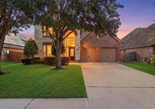 1st image of 2611 Night Song Dr, Pearland, TX 77584 | MLS# 84866945