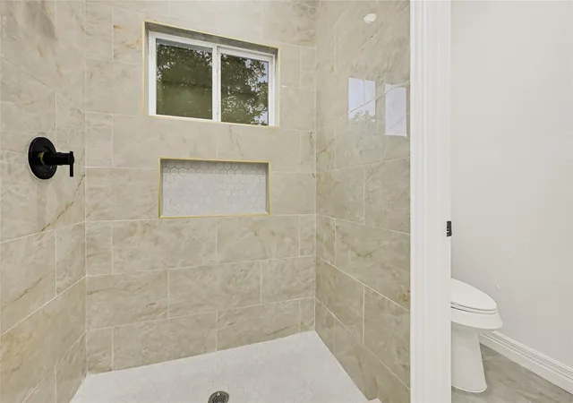 19th image of 313 Avenue B, South Houston, TX 77587 | MLS# 10237896