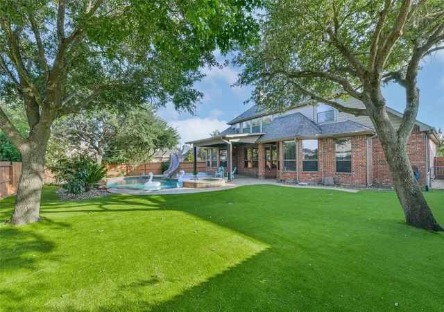 5th image of 1380 Messina Ct, League City, TX 77573 | MLS# 55722241