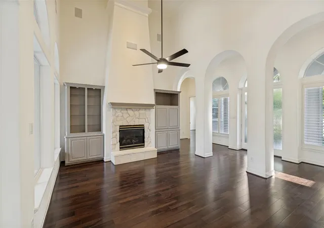 5th image of 966 Bentwater Dr, Montgomery, TX 77356 | MLS# 83033594