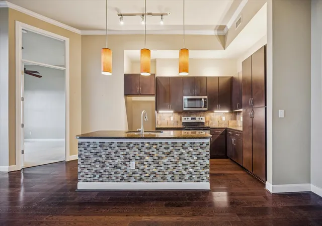 Photo 3 of Condo for sale at 300 St Joseph Pkwy #418, Houston, TX 77002 | MLS# 10745770 | Listing updated on 2026-08-24