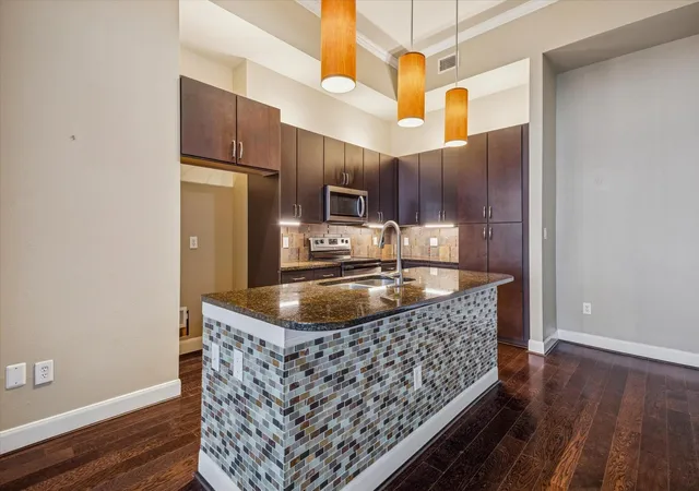 Photo 3 of Condo for sale at 300 St Joseph Pkwy #418, Houston, TX 77002 | MLS# 10745770 | Listing updated on 2026-08-24