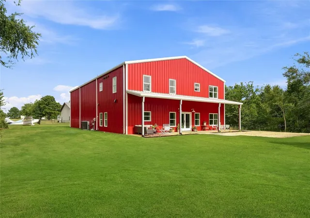 3rd image of 11497 Kitty Hawk Dr, Frankston, TX 75763 | MLS# 9161622