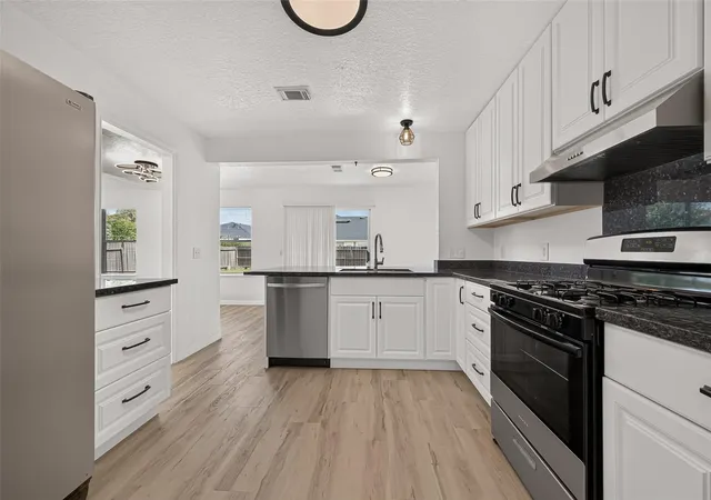 1st image of 13430 Eldridge Villa St, Sugar Land, TX 77498 | MLS# 21221947