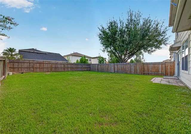 37th image of 13430 Eldridge Villa St, Sugar Land, TX 77498 | MLS# 21221947