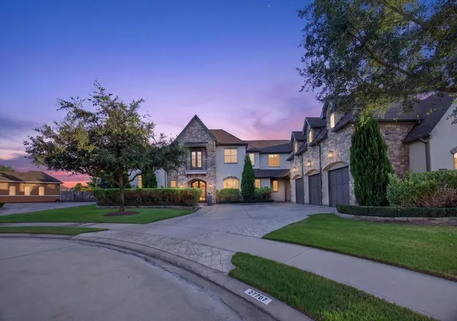 2nd image of 27707 Stonehurst Ln, Katy, TX 77494 | MLS# 32896414