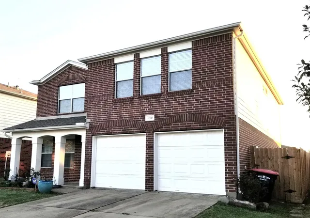 Photo 3 of Single family home for sale at 14943 Sugar Peak Dr, Sugar Land, TX 77498 | MLS# 85367375 | Listing updated on 2026-08-09