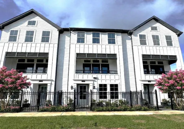 2nd image of 2745 Providence St, Houston, TX 77020 | MLS# 10336964