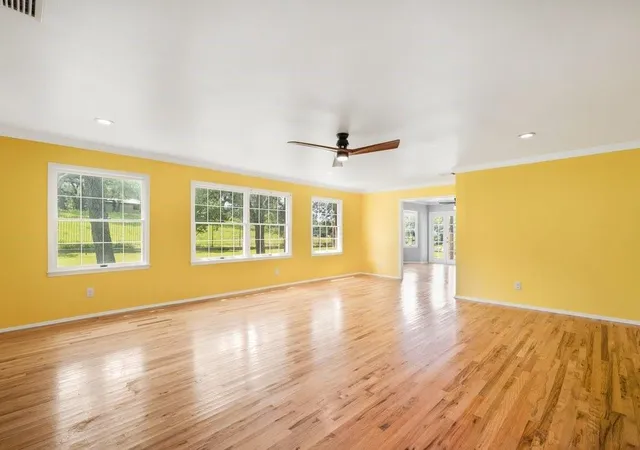 Photo 4 of Single family home for sale at 110 W Sierra Cir, San Marcos, TX 78666 | MLS# 98817298 | Listing updated on 2026-08-15