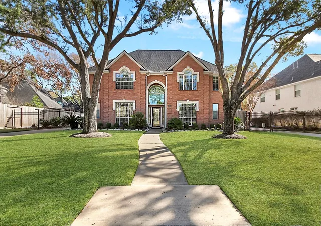 Photo 1 of Single family home for sale at 803 Chisel Point Dr, Houston, TX 77094 | MLS# 86496001 | Listing updated on 2026-09-12