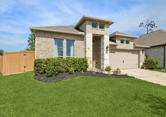 2nd image of 15843 Mckinley Green Dr, Humble, TX 77346 | MLS# 34920735