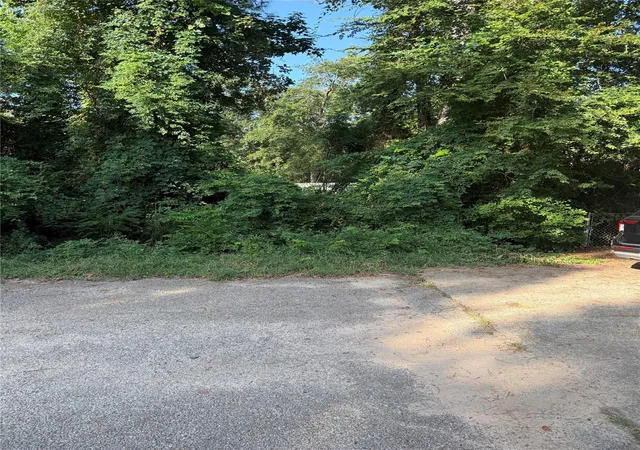 2nd image of 30927 Sweetbriar Ln, Magnolia, TX 77354 | MLS# 45992901
