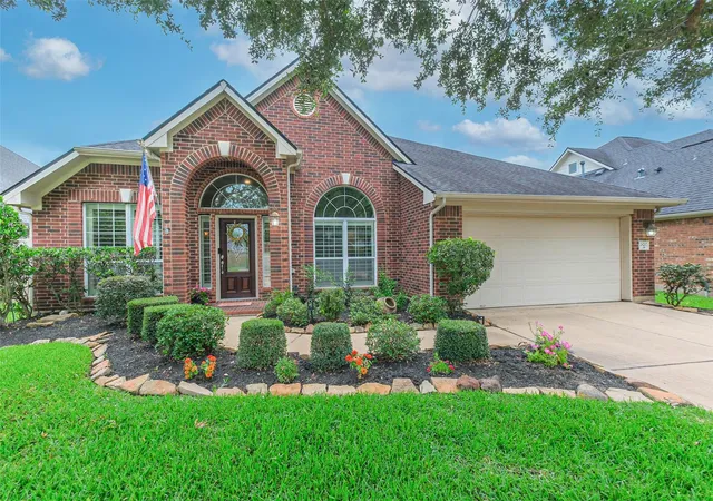 Photo 1 of Single family home for sale at 28207 Daystrom Ln, Katy, TX 77494 | MLS# 27679623 | Listing updated on 2026-09-12