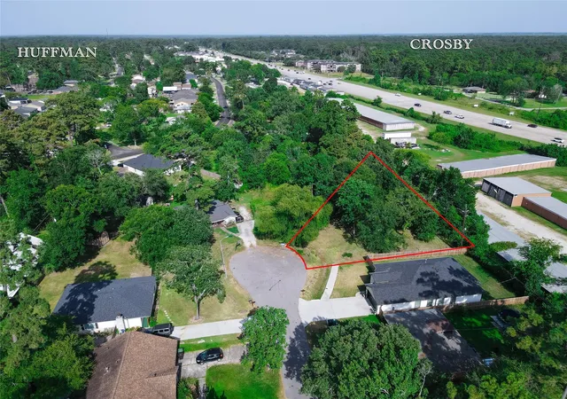Photo 4 of Sale Pending at 230 Glencroft Ct, Huffman, TX 77336 | MLS# 32394895 | Listing updated on 2026-09-03