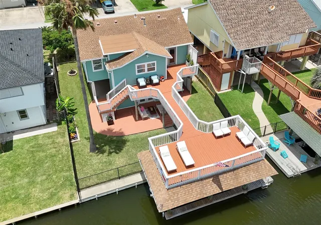 3rd image of 1078 Redfish St, Bayou Vista, TX 77563 | MLS# 27079554