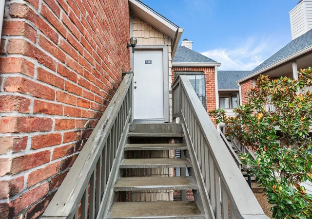 Photo 2 of Condo for sale at 2829 Timmons Ln #146, Houston, TX 77027 | MLS# 70421959 | Listing updated on 2026-08-13