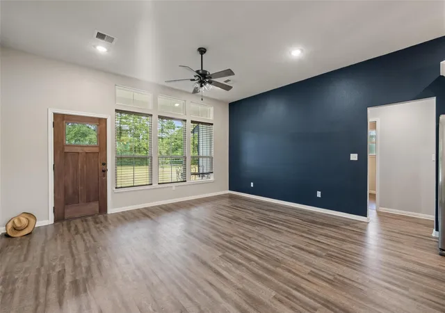 Photo 4 of Sale Pending at 11170 Fm 1725 Rd, Cleveland, TX 77328 | MLS# 39138397 | Listing updated on 2026-09-05