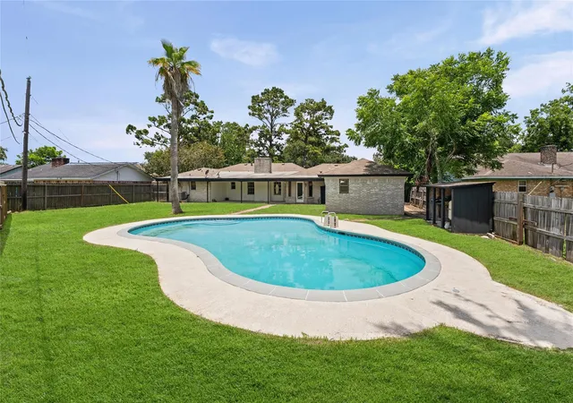 1st image of 12519 A Bar Dr, Santa Fe, TX 77510 | MLS# 80711015