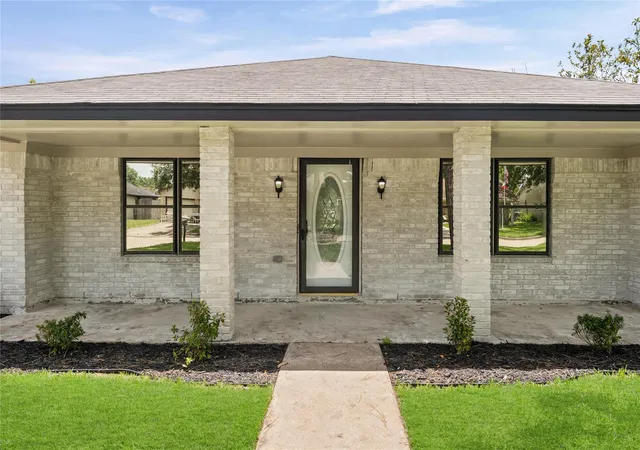 4th image of 12519 A Bar Dr, Santa Fe, TX 77510 | MLS# 80711015