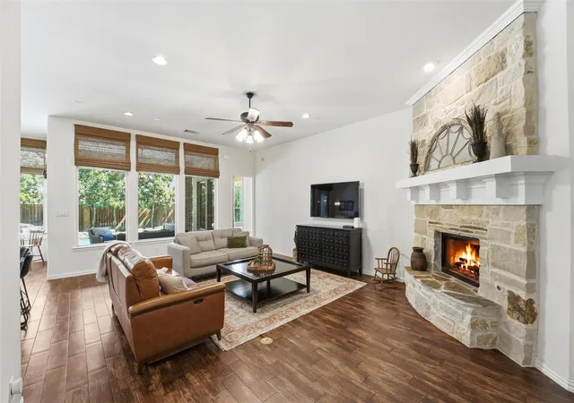 Photo 4 of Sale Pending at 27118 Cross Pointe Ct, Fulshear, TX 77441 | MLS# 12363747 | Listing updated on 2026-09-02