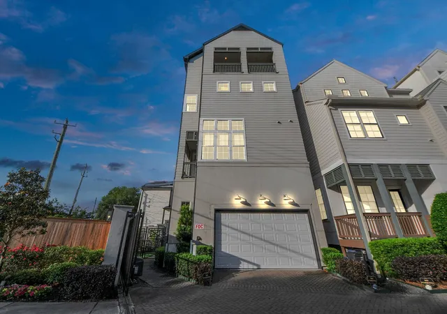 2nd image of 4005 Woodshire Village Estates, Houston, TX 77025 | MLS# 43291861