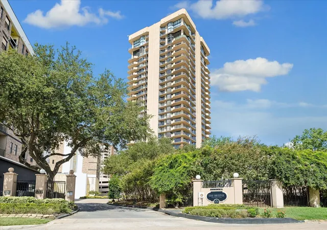 2nd image of The Bristol Condominiums, Houston, TX 77056