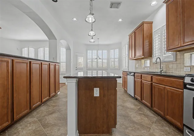 Photo 4 of Single family home for sale at 4114 Ferro St, Stafford, TX 77477 | MLS# 57262738 | Listing updated on 2026-09-08