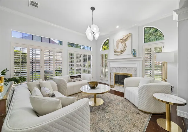 4th image of 14830 Tumbling Falls Ct, Houston, TX 77062 | MLS# 19844062
