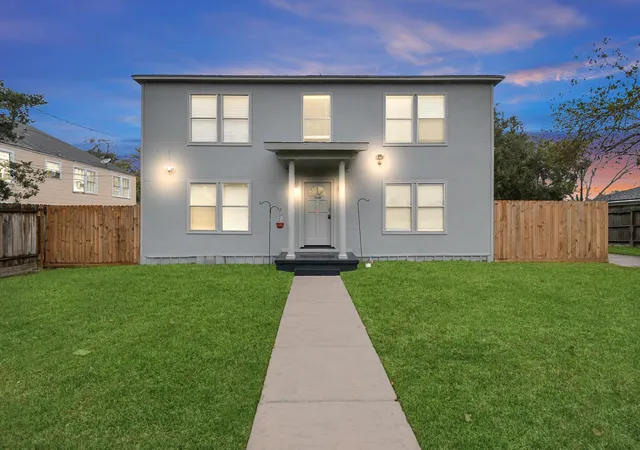 2nd image of 116 Marian St, Baytown, TX 77520 | MLS# 28680736