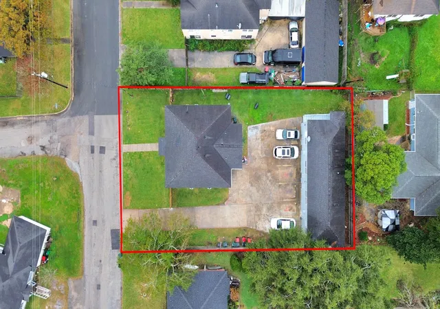 Photo 3 of Sale Pending at 116 Marian St, Baytown, TX 77520 | MLS# 28680736 | Listing updated on 2026-08-14