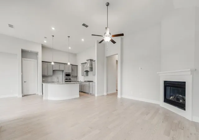 Photo 2 of Single family home for sale at 18818 Eastwood Ridge Ct, Crosby, TX 77532 | MLS# 75241437 | Listing updated on 2026-09-13